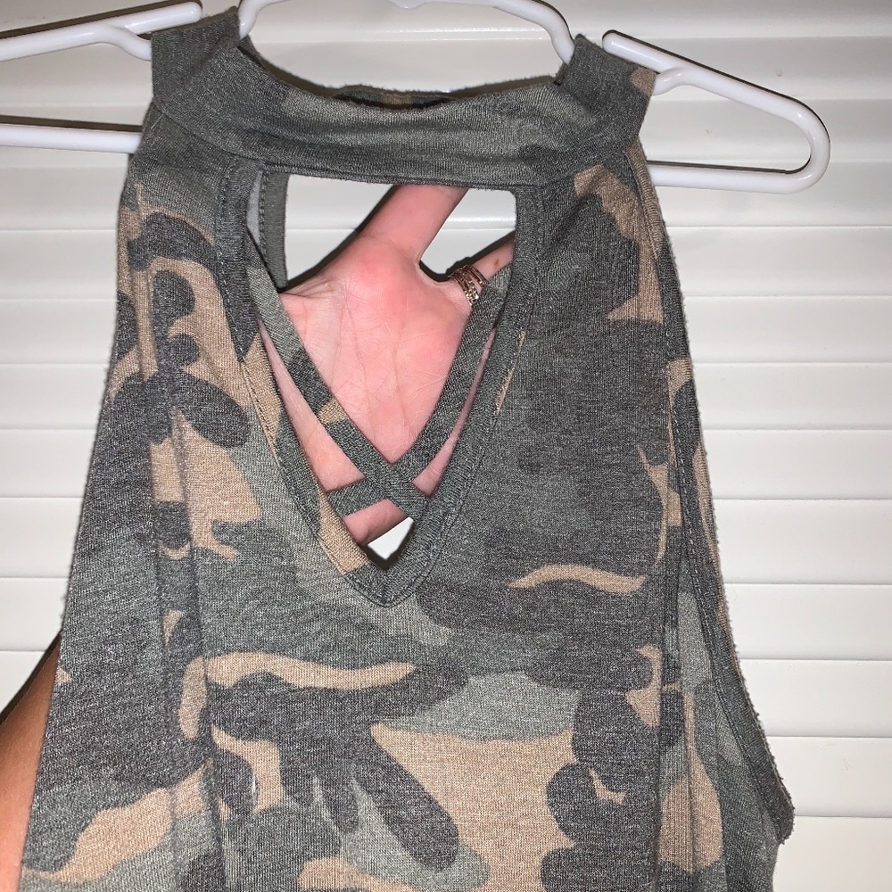 Camo Tank - Picture 3 of 3
